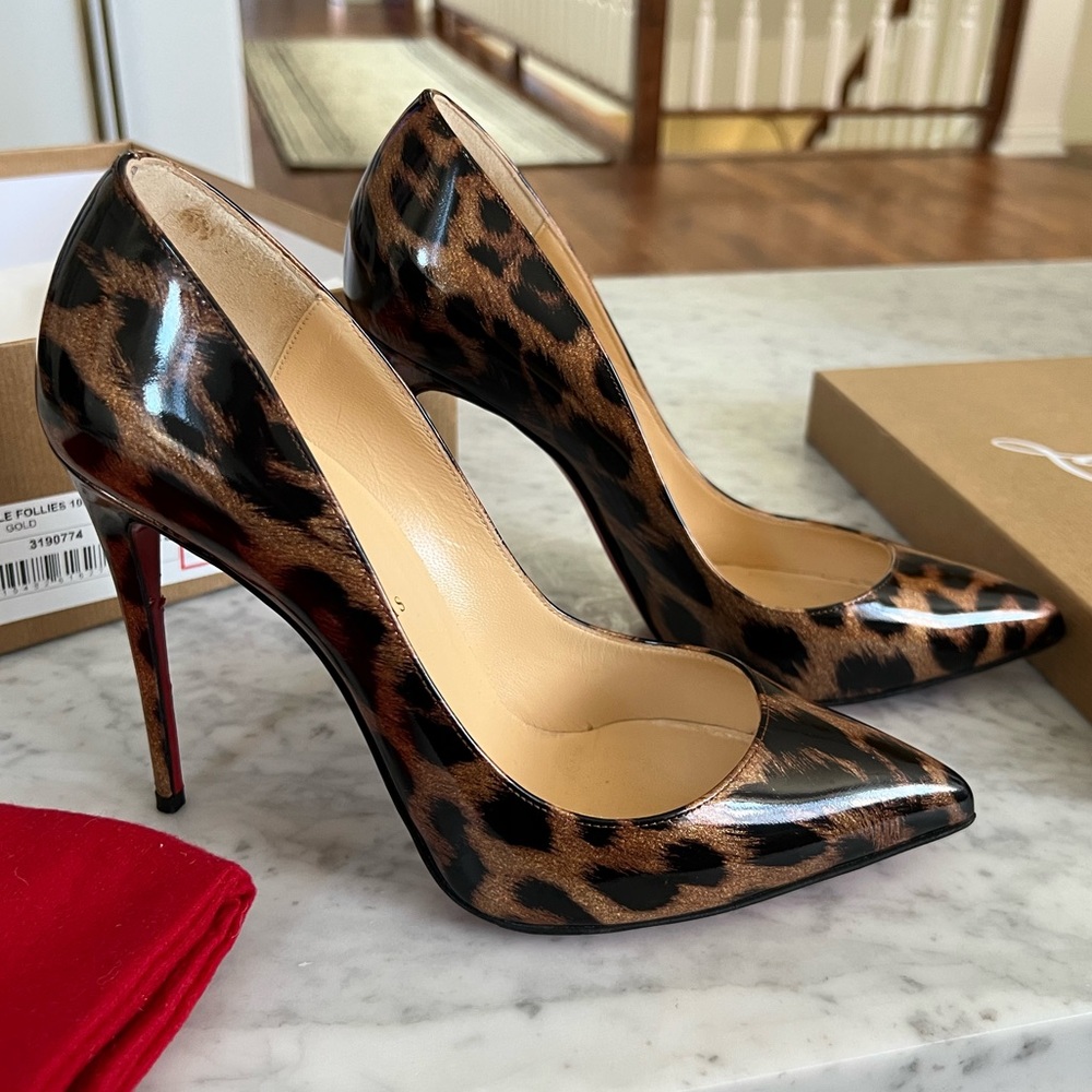 Christian Louboutin Pigalle Follies 100 Patent Glitter Leo size 38.5